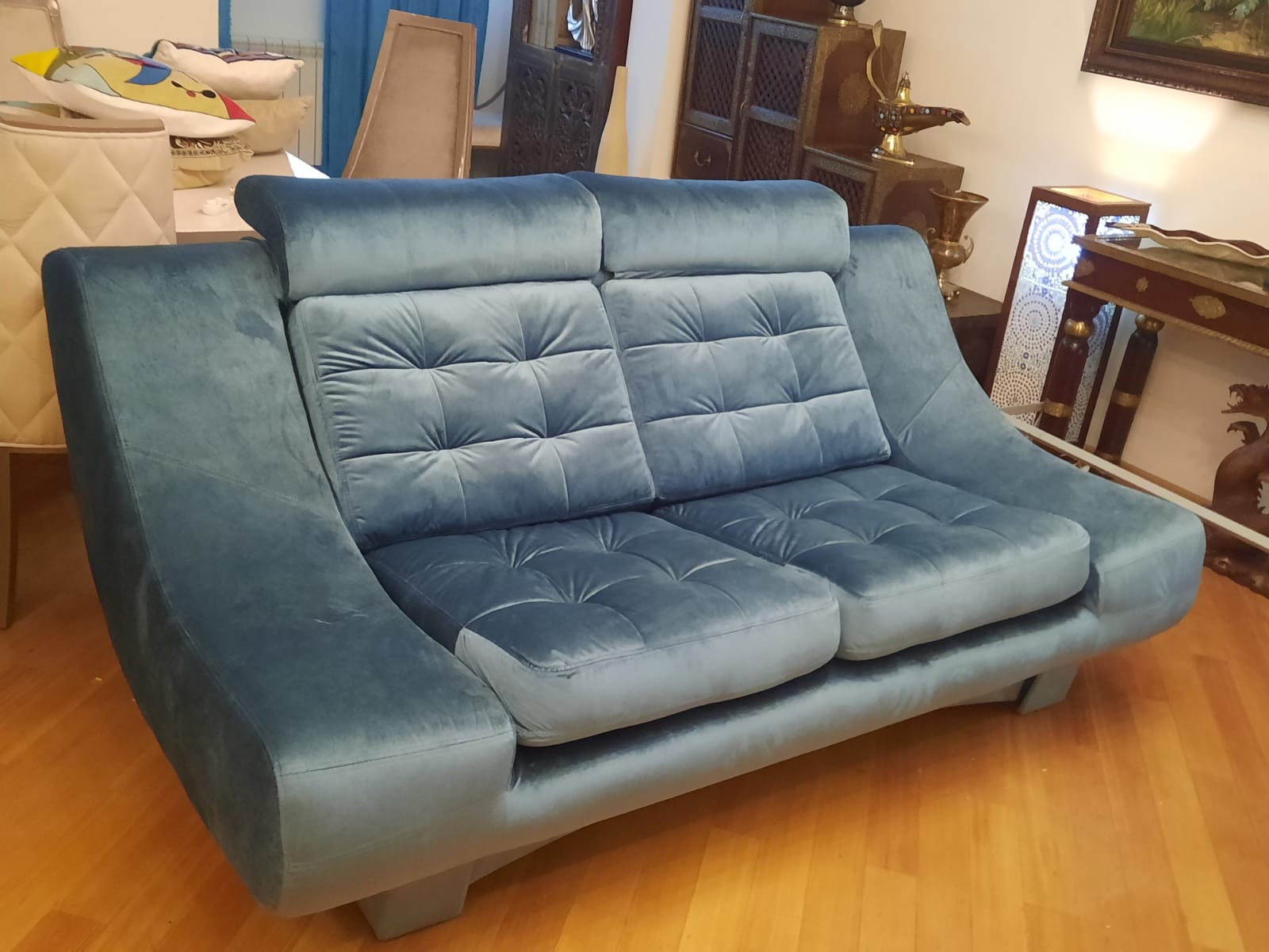 Обивка дивана на дому. Проспект Славы